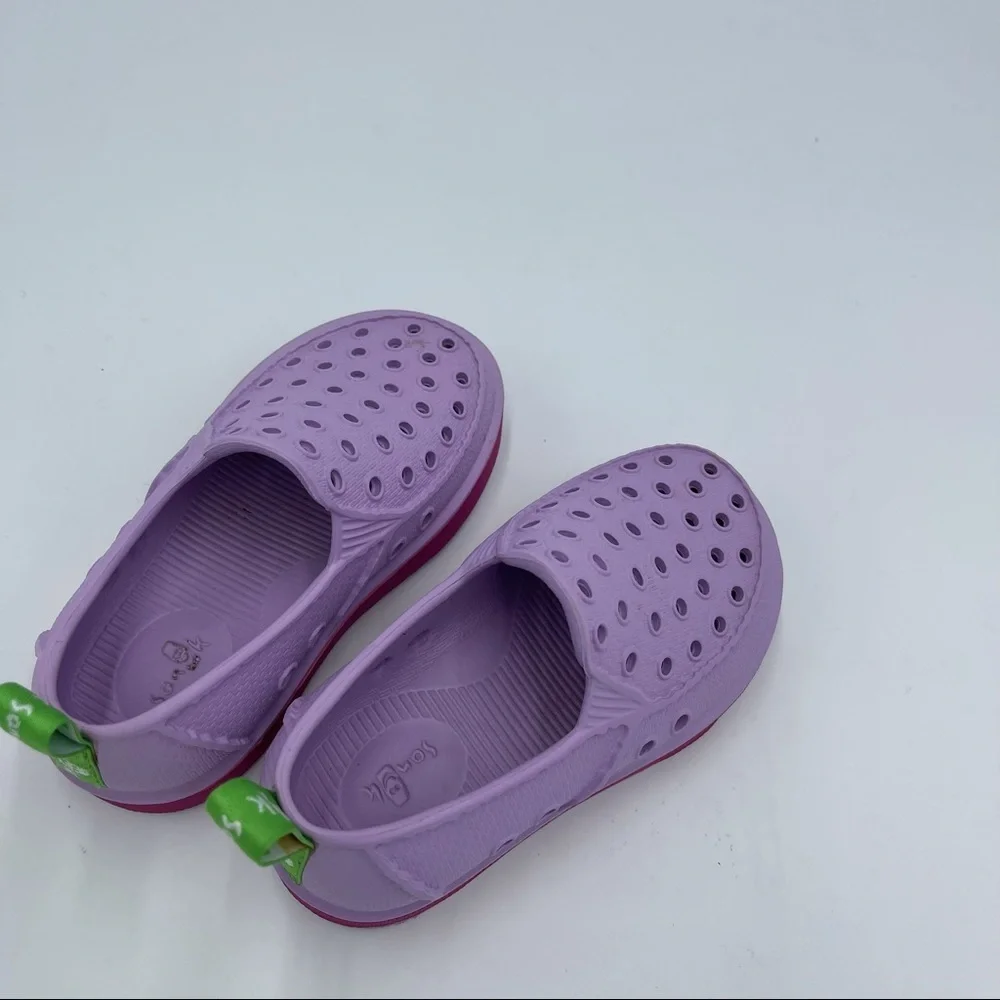 Sanuk Lil Walker in Lavender/Cactus Flower